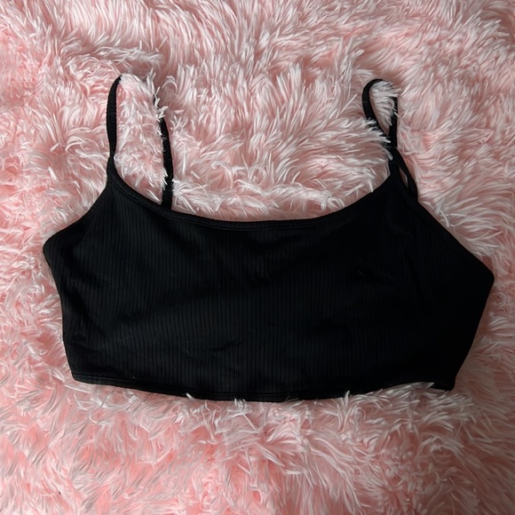 bundle of mostly garage tops - Picture 2 of 10